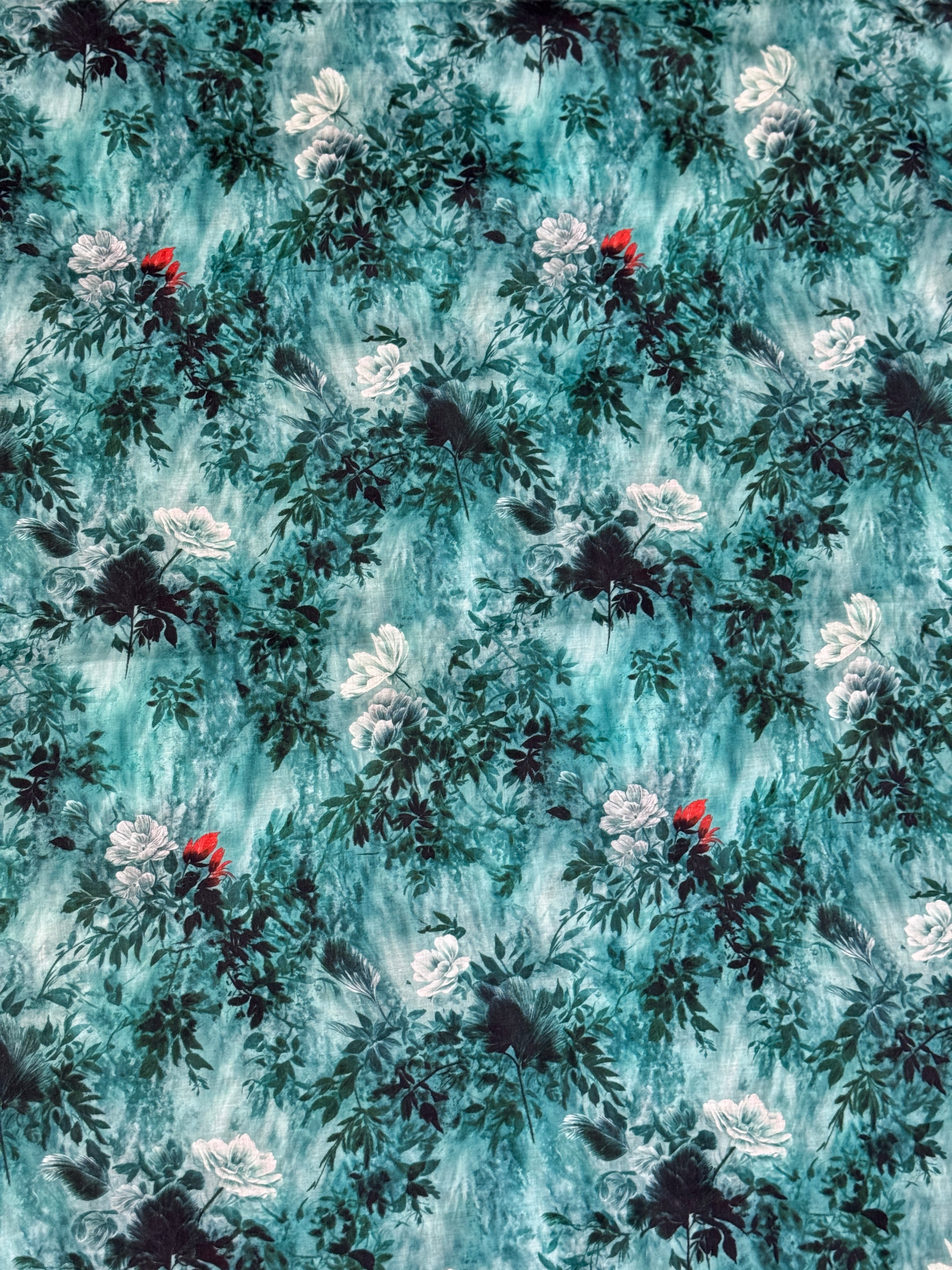 Blue Floral Elegance – Printed Cotton Lawn 2 Piece