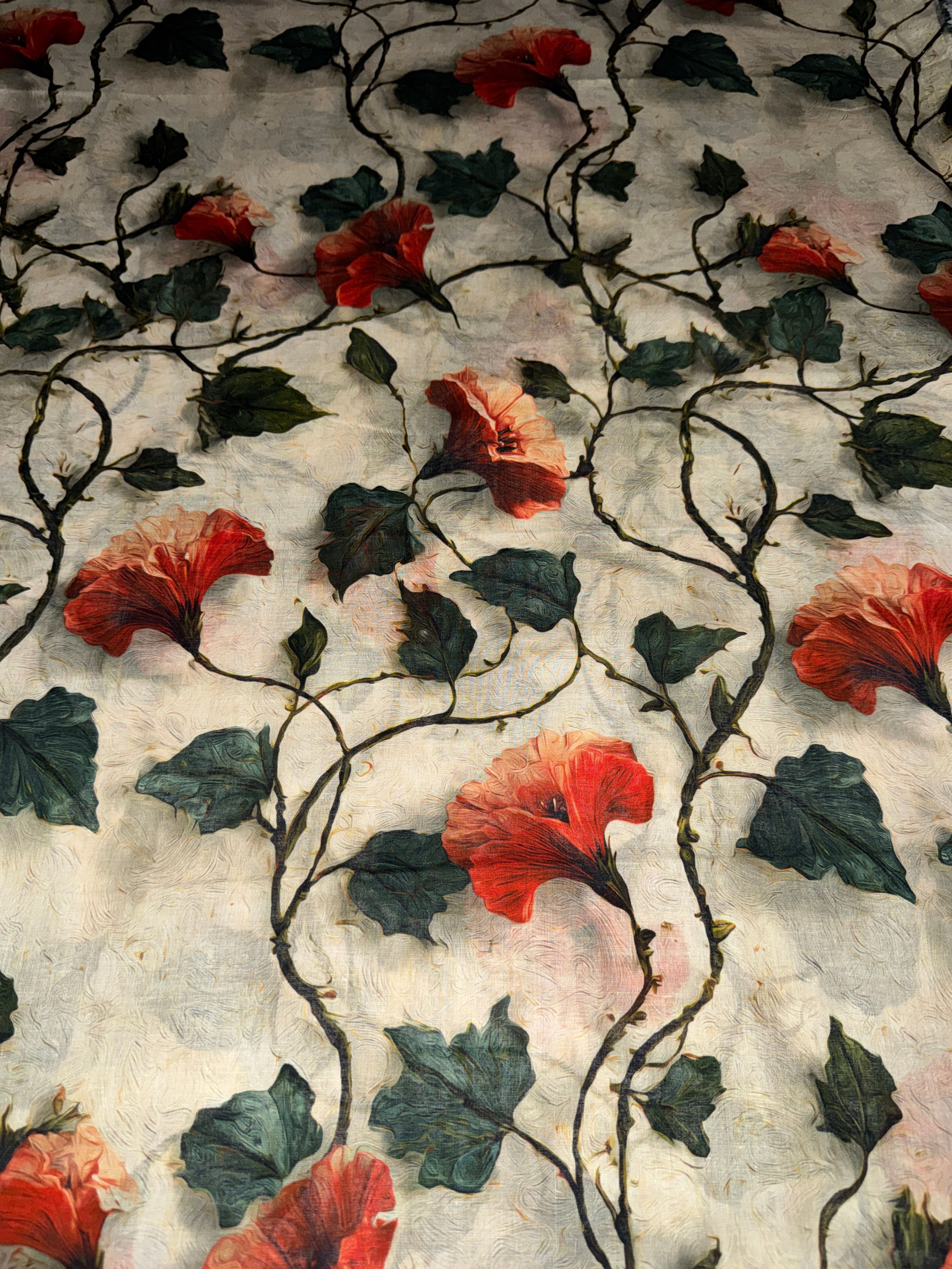 Ivory Garden Roses – Printed Cotton Lawn 2 Piece