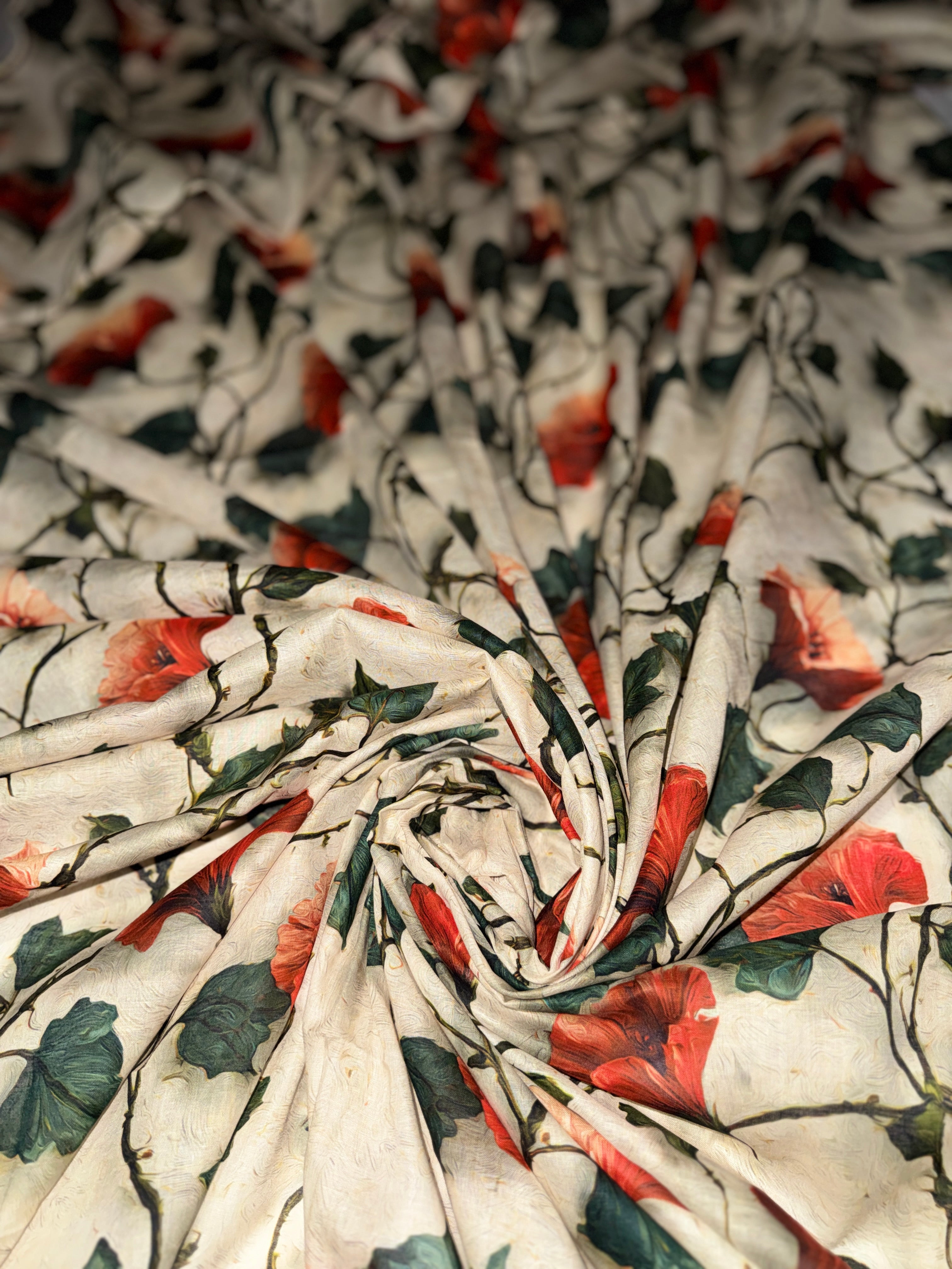Ivory Garden Roses – Printed Cotton Lawn 2 Piece